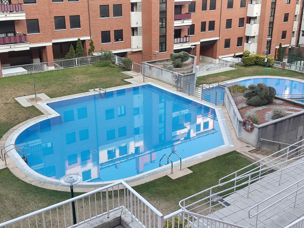 Precioso Apartamento Con Terraza, Pistas De Padel Y Piscinas Apartamento Castro Urdiales Exterior foto